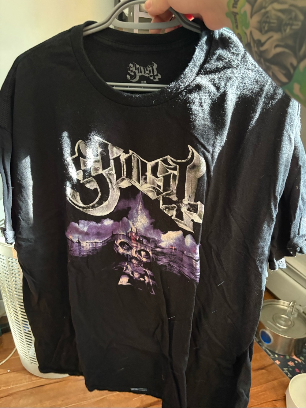 Hot Topic Ghost Skeletour Tee